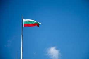 Biel, zieleń i czerwień – jakie kraje mają flagi w tych kolorach?